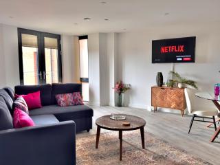 Apartment 44 Citygate Sleeps 4 - York - 6