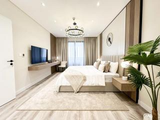 Charming Ocean View 1BR Apartment at 5 Star Resort - Dubai - 4
