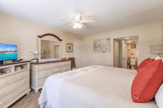 1081 PD Unwind in Our Spacious Townhome Oasis - 5