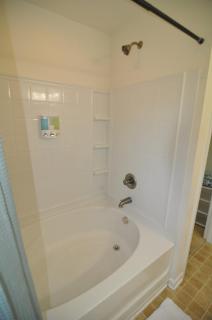 Spacious 3br Home In Quiet Neighborhood - Durham - 5