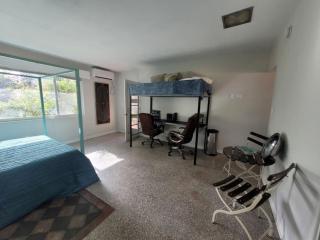 Studio Apt Near DownTown - 4