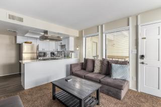 Greenbelt Condo-patiopooltennisold Town 5min - Scottsdale - 3