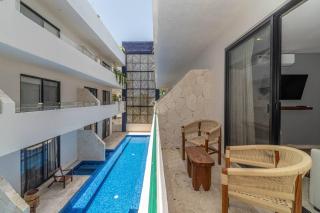 2 BD Suite with Private Balcony, Pool View, Gym - Tulum - 9