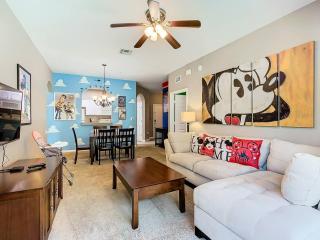 C2784-102 Themed Room Free Resort Water Park 3 miles to Disney - Orlando - 5