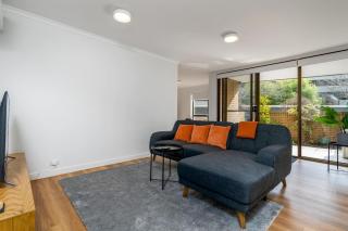 Apt in Kingston - 10min to Lake Burley Griffin - Hosted by Canstay - 6