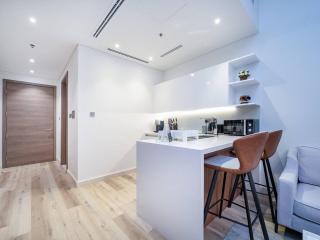 Cosy Modern Waterfront Studio in Maritime City - Dubai - 2