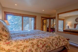 Sunburst Condo 2726 - Elkhorn Village - 1