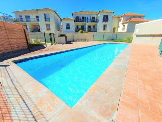 Santiago Bay Self-Catering Apartment in Capricorn Beach Estate, Muizenberg, close to the beach - Cidade Do Cabo - 9
