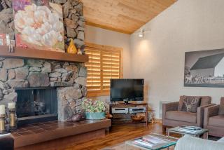 Wildflower Condo 607 - 3