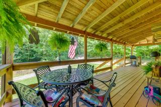 Secluded Cosby Cabin with Wraparound Deck - Cosby - 0