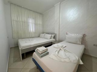 Adi's Central Apartments - Vlorë - 2