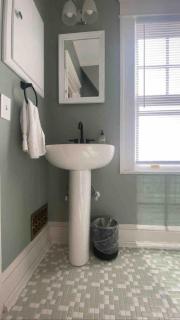 Sunny Efficiency In Historic Home - Durham - 2
