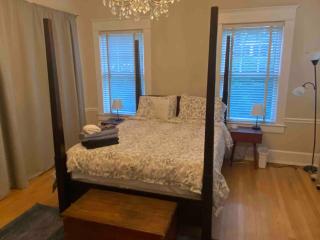 Spacious 2br In Grand Old Home, Downtown Durham - Durham - 1
