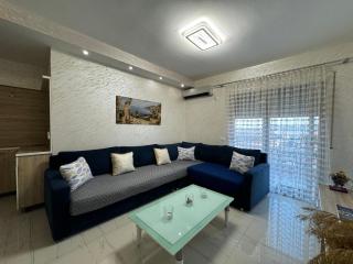 Adi's Central Apartments - Valona - 5
