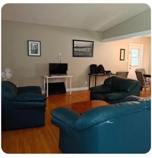 Lina's Place1 - St. Catharines - 1