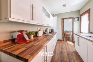 Stunning 2-bed home in Nottingham by Renzo, Free Wi-Fi, Great Location - Nottingham - 4