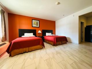 Lux Inn and Suites - Three Rivers - 2