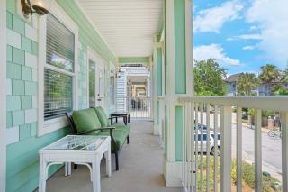 Splish Splash Pet friendly Pool view - 9