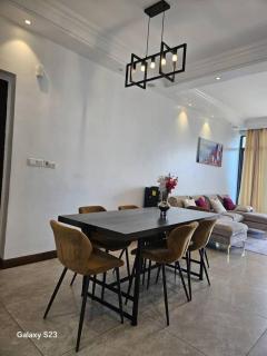 lovely 2 bed, 2.5 bath condo - 8