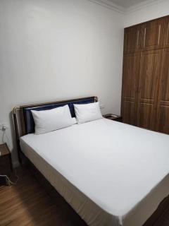 lovely 3 bed, 3.5bath condo - 2