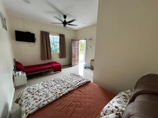 D’solok chalet - Kampong Pantai Ayer Hitam - 9
