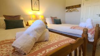 The Lodge a beautiful barn conversion with 3 ensuite bedrooms on the edge of Cannock Chase - 3