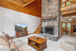 Wooded Bliss - 7