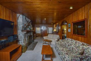 Simpsons Sanctuary - McHenry - 5