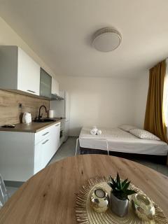 Apartments ONE PALM - Podstrana - 1