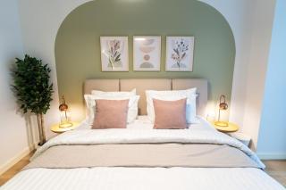1-bdr Getaway With Poolgym Near Taksim Square - Istanbul - 2