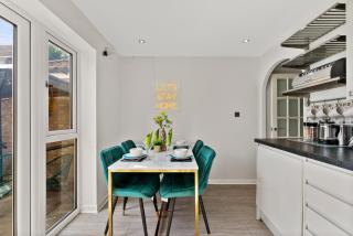 Boutique 2-Bedroom House - Garden - Parking - Chesterton - 5
