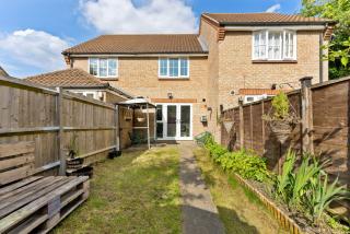 Boutique 2-Bedroom House - Garden - Parking - Chesterton - 2