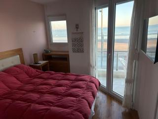 Departamento frente al mar 1 B - Monte Hermoso - 8