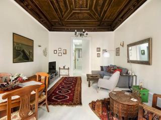 High Ceiling Authentic Historic Ottoman Home! #49 - Istanbul - 9