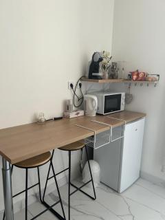 Suite GOLD by L Amaryllis I Jacuzzi & Sauna privé I Centre Béziers Arrivée autonome - 2