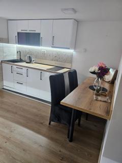 Viktor Lux Apartman 1 - 7