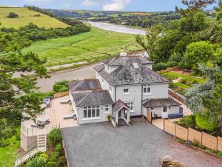 Mallacleave House - Bideford - 0