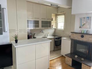 Heart of Prishtina Apartment - 5
