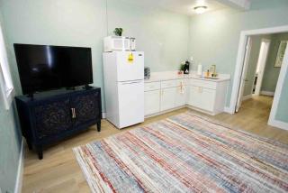 Boho Vibes! Walk 2 Beach & Ocean Center! - Daytona Beach - 4