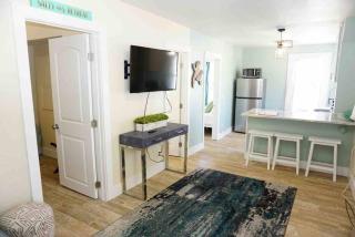 Pets Ok! Steps To Ocean Center Walk To Beach! - Daytona Beach - 6