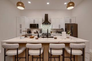 Fun & Luxury 5BR Pool Villa with Sauna, Arcade, Plunge and more! - 9