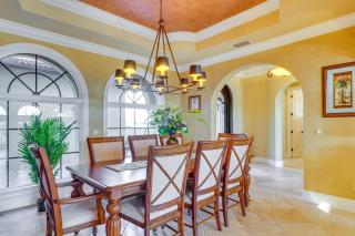 Upscale Villa with Pool and Boat Dock in Cape Coral - Cape Coral - 6