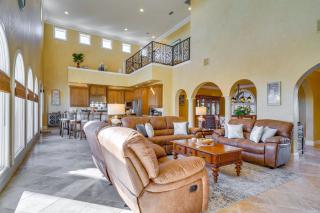 Upscale Villa with Pool and Boat Dock in Cape Coral - Cape Coral - 3