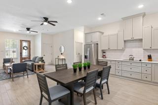 Collett Charm - Fort Worth - 5