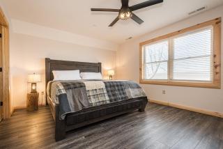 Mountain Crest Lodge - McHenry - 2