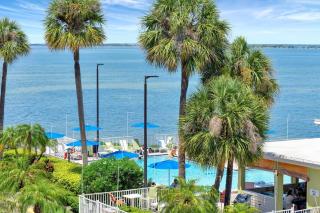 Serenity on the Sea Luxury Condo with Private Balcony on the Ocean - 4