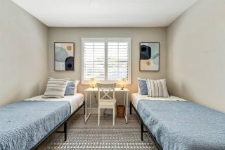 Luxury Home, Heated Saltwater Pool, 5-Min to Beach - Seminole - 5