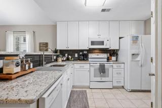 River Oaks Resort Cozy Golf Course Unit 18F - 2