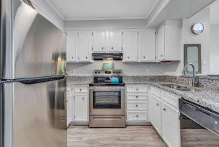 Pelican's Landing Ocean View Unit 409 - Myrtle Beach - 1