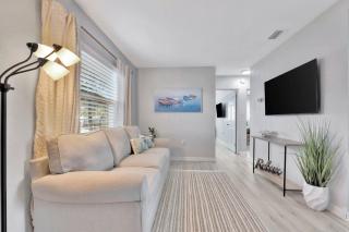 The Bardmoor a Luxury Family Retreat in St Pete - 8